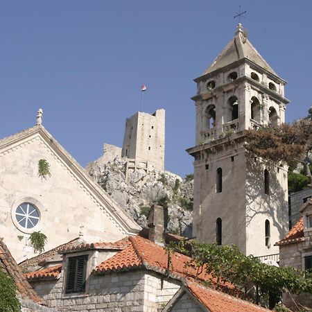 Tourist Settlement Brzet Hotel Omis Bagian luar foto