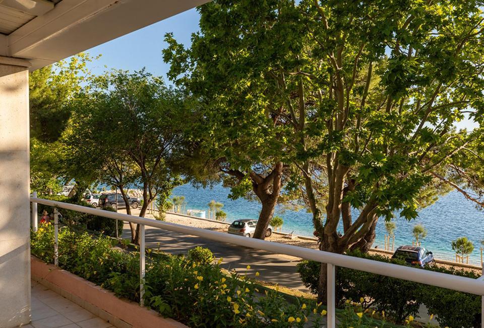 Tourist Settlement Brzet Hotel Omis Bagian luar foto