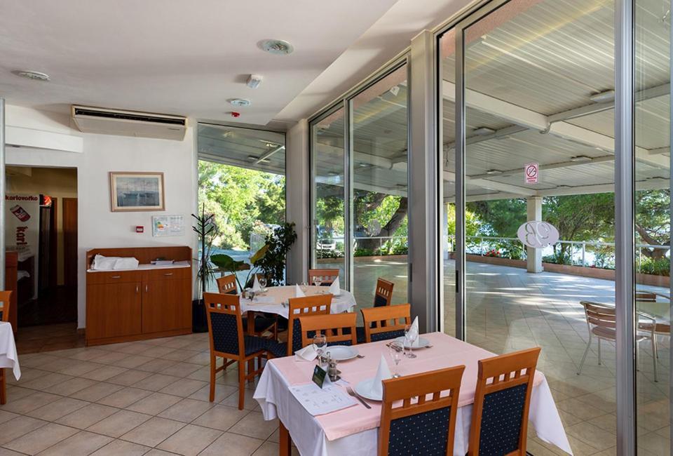 Tourist Settlement Brzet Hotel Omis Bagian luar foto