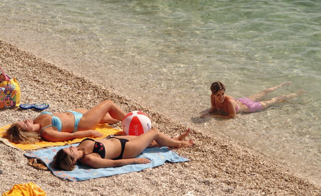 Tourist Settlement Brzet Hotel Omis Bagian luar foto